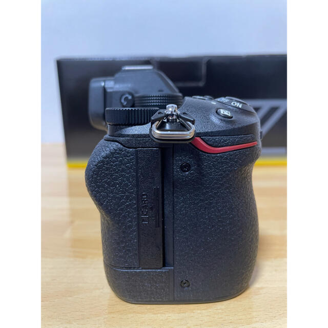 Nikon(ニコン)のニコン　Z5 24-50 Kit スマホ/家電/カメラのカメラ(ミラーレス一眼)の商品写真