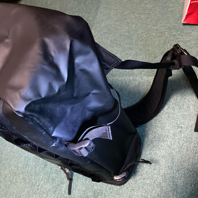 THE NORTH FACE(ザノースフェイス)のTHE NORTH FACE (ザノースフェイス)リュック　ブラック　30L メンズのバッグ(バッグパック/リュック)の商品写真