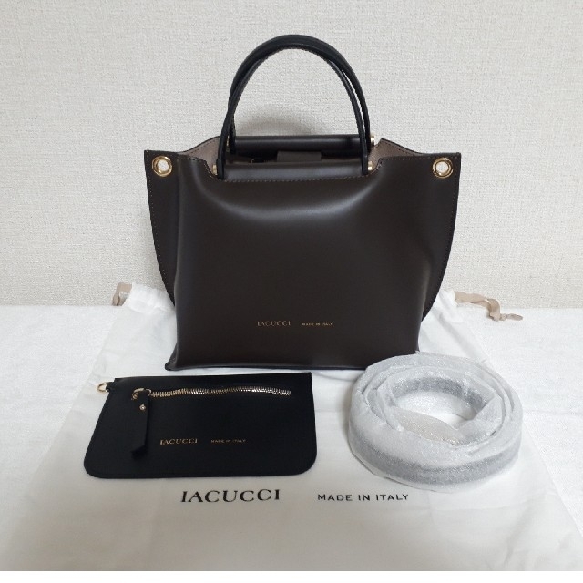 美品　イアクッチ IACUCCI キャメルブラウン 2way トートバッグ