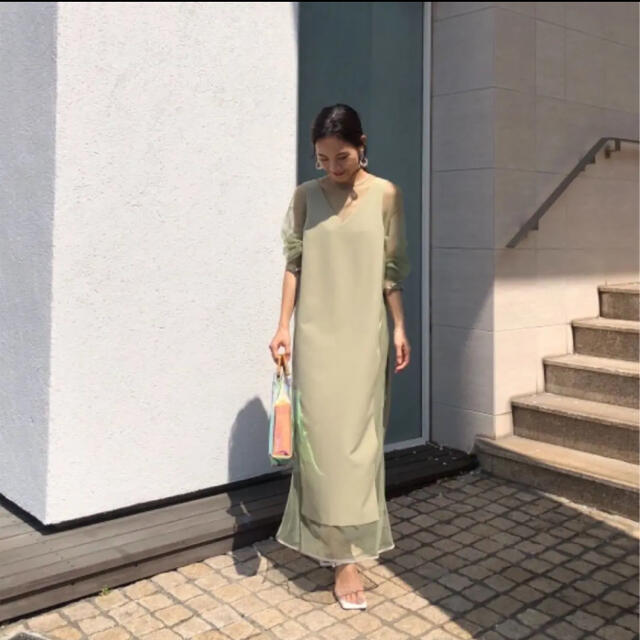 Ameri VINTAGE(アメリヴィンテージ)の完売品　ameri vintage tulle docking dress レディースのワンピース(ロングワンピース/マキシワンピース)の商品写真