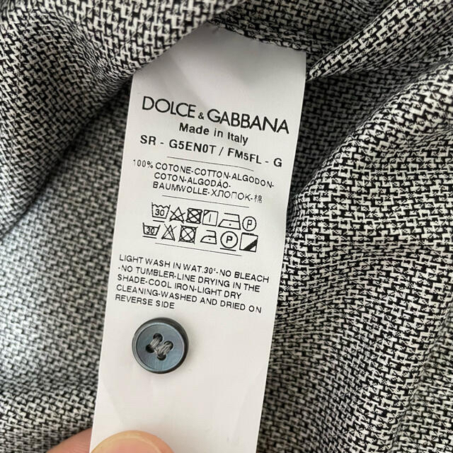 DOLCE&GABBANA(ドルチェアンドガッバーナ)のdolce&gabbana  シャツ Gold 未使用❗️リネンシャツ2点 メンズのトップス(シャツ)の商品写真