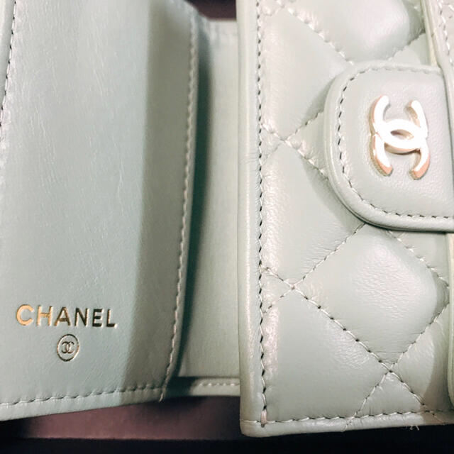 CHANEL(シャネル)のシャネル　CHANEL 三つ折り財布 スモールウォレット　正規品 レディースのファッション小物(財布)の商品写真