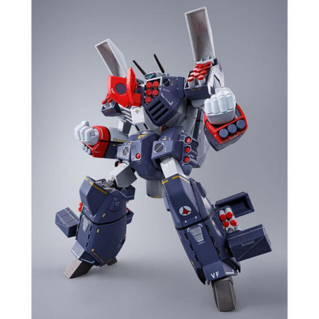 フィギュア新品未使用 DX超合金 超時空要塞マクロス VF-1Jアーマードバルキリー