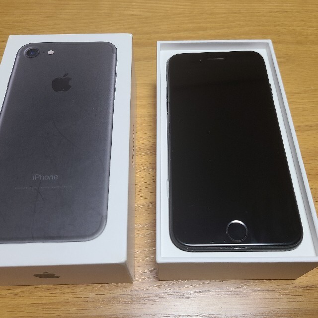 Apple iPhone7 32GB ブラック SIMフリー - スマートフォン本体