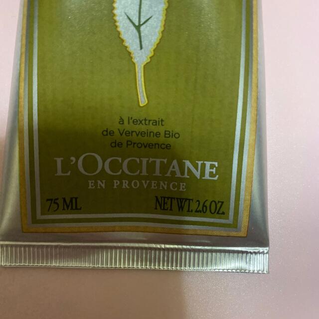 L'OCCITANE(ロクシタン)のLOCCiTANE ハンドクリーム コスメ/美容のボディケア(ハンドクリーム)の商品写真