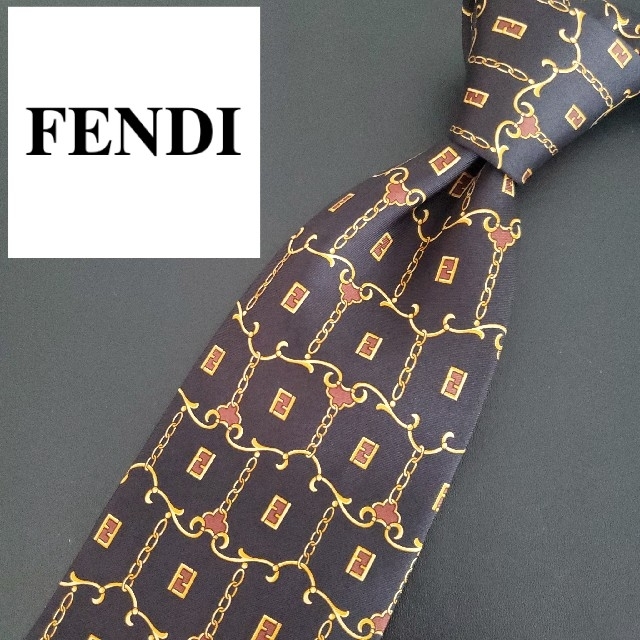 FENDI(フェンディ)の【美品】フェンディ　ハイブランドネクタイ　ズッカ柄　総柄　黒　メンズ　高級 メンズのファッション小物(ネクタイ)の商品写真