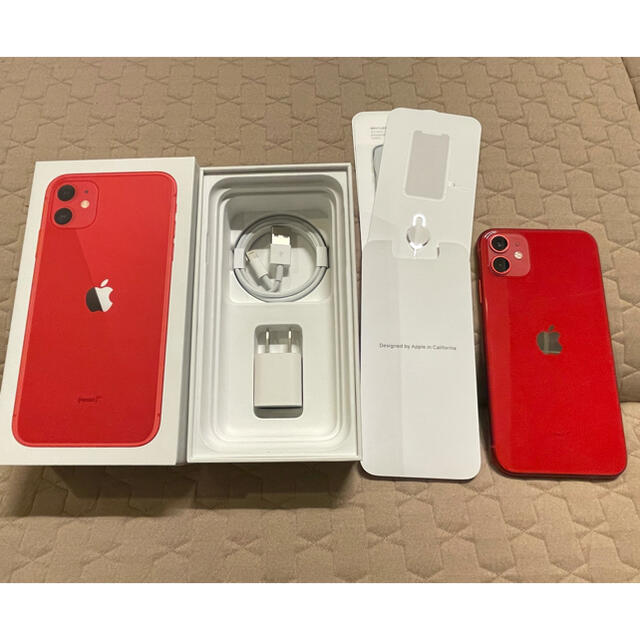 Apple(アップル)の【美品】iPhone 11 (PRODUCT)RED 128 GB スマホ/家電/カメラのスマートフォン/携帯電話(スマートフォン本体)の商品写真