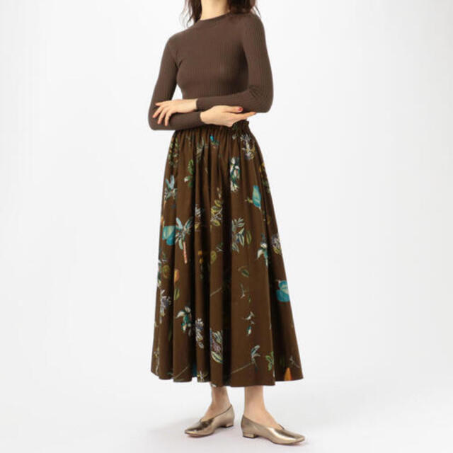 TOMORROWLAND(トゥモローランド)のcaban ボタニカルスカート レディースのスカート(ロングスカート)の商品写真
