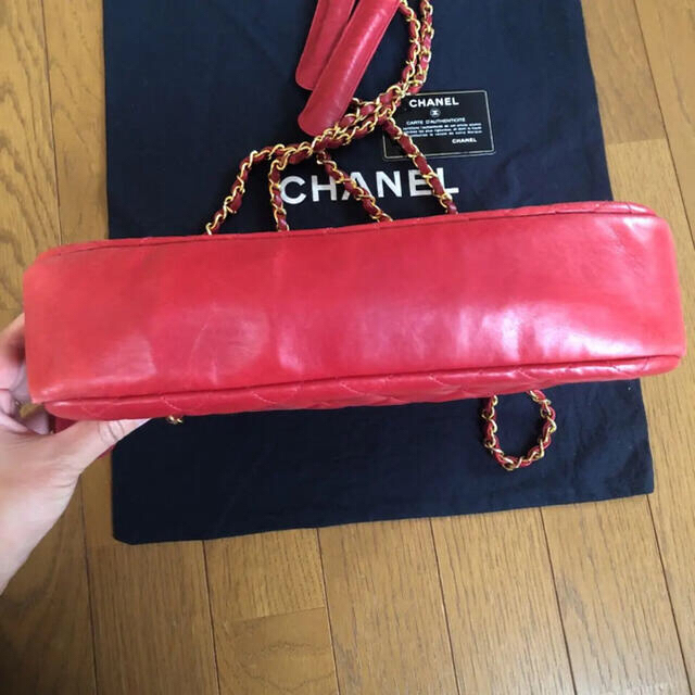 CHANEL(シャネル)のシャネル　CHANEL ヴィンテージ　マトラッセ　ショルダーチェーンバッグ　赤 レディースのバッグ(ショルダーバッグ)の商品写真