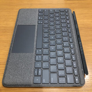 ワタル様専用　ロジクール着脱式キーボードケース　ipad第7、8世代用)(iPadケース)