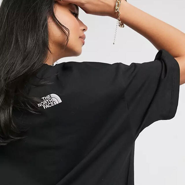 THE NORTH FACE(ザノースフェイス)のザノースフェイス　Tシャツドレス　オーバーサイズTシャツ レディースのトップス(Tシャツ(半袖/袖なし))の商品写真
