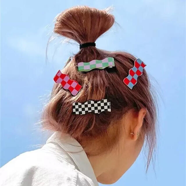 BEAUTY&YOUTH UNITED ARROWS(ビューティアンドユースユナイテッドアローズ)の新品　チェッカー柄　なみなみ　wave ヘアピン　 レディースのヘアアクセサリー(ヘアピン)の商品写真