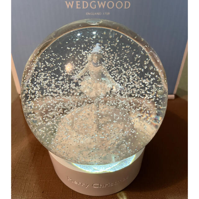 WEDGWOOD - ウエッジウッド スノーグローブ2020の通販 by キミマオ's ...