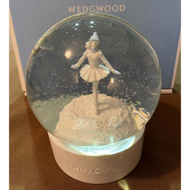 WEDGWOOD - ウエッジウッド スノーグローブ2020の通販 by WEDGWOOD - ウエッジウッド スノーグローブ2020の通販 by