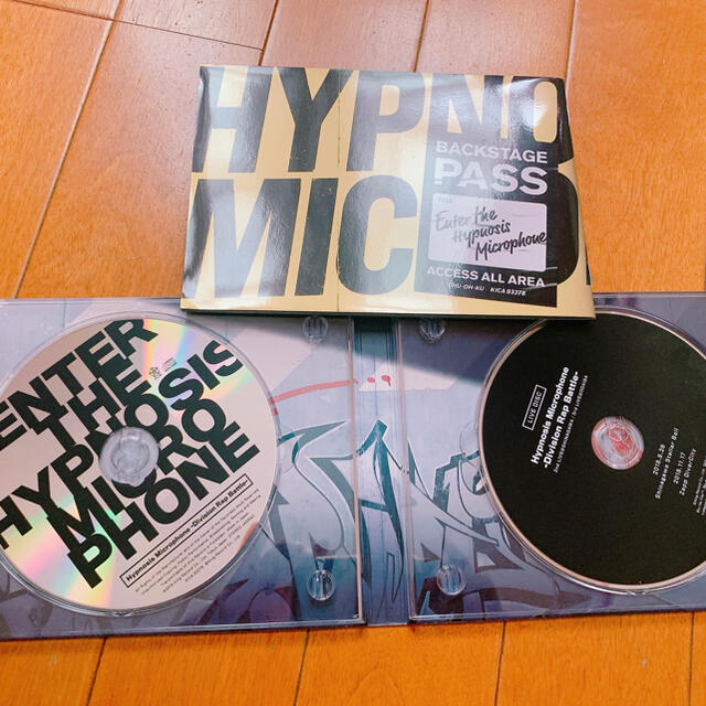 ヒプノシスマイク 1st フルアルバム 初回限定 LIVE盤 エンタメ/ホビーのDVD/ブルーレイ(ミュージック)の商品写真