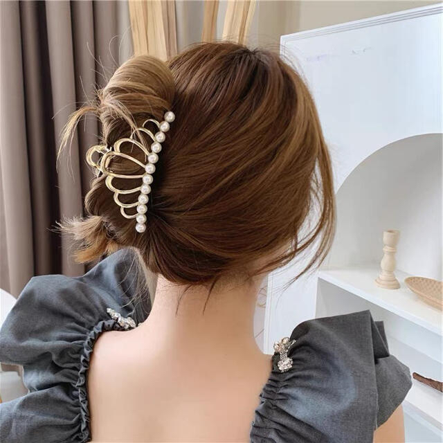 No.184♡パール ゴールド クラウン ヘアクリップ♡9.5cm 韓国 レディースのヘアアクセサリー(バレッタ/ヘアクリップ)の商品写真