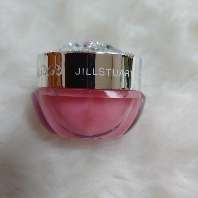 JILLSTUART(ジルスチュアート)のゆうか様専用☆JILLSTUART♡ハンドクリーム☆リップクリームセット コスメ/美容のボディケア(ハンドクリーム)の商品写真