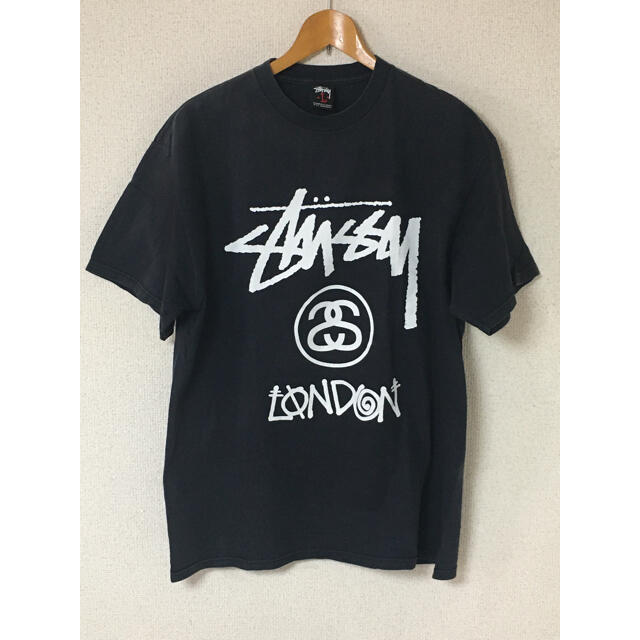 STUSSY(ステューシー)のSTUSSY ステューシー 黒　ブラック　ロンドン メンズのトップス(Tシャツ/カットソー(半袖/袖なし))の商品写真