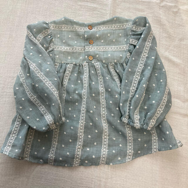 ZARA KIDS(ザラキッズ)のmmmmm様✳︎zara baby 刺繍ブラウス　80cm キッズ/ベビー/マタニティのベビー服(~85cm)(シャツ/カットソー)の商品写真