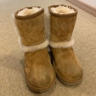 アグ(UGG)のUGG ムートンブーツ キッズ　17センチ(ブーツ)