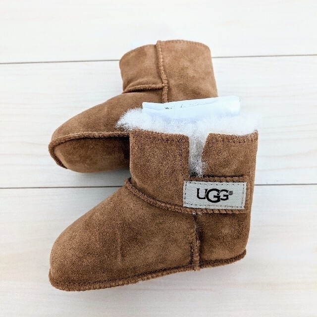 UGG(アグ)のugg ベビーブーツ　ブーティー キッズ/ベビー/マタニティのベビー靴/シューズ(~14cm)(ブーツ)の商品写真