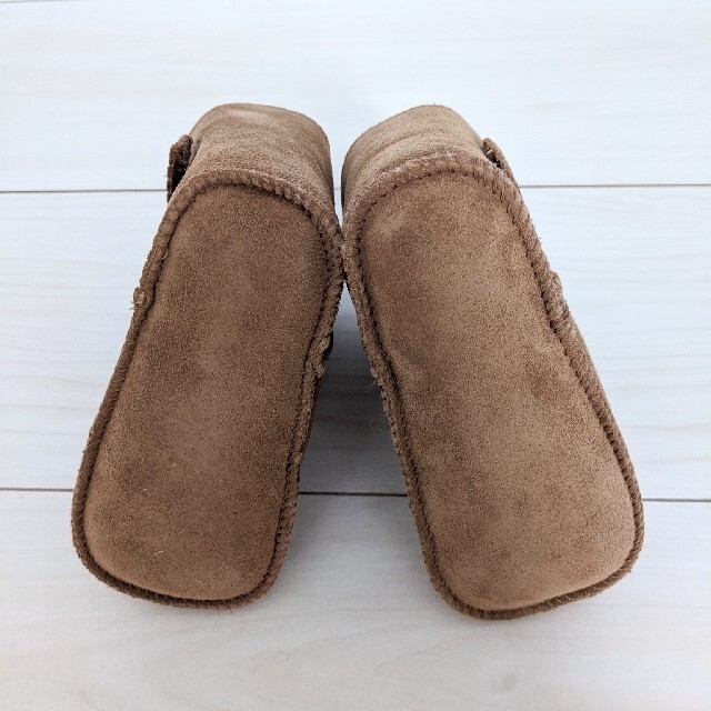 UGG(アグ)のugg ベビーブーツ　ブーティー キッズ/ベビー/マタニティのベビー靴/シューズ(~14cm)(ブーツ)の商品写真