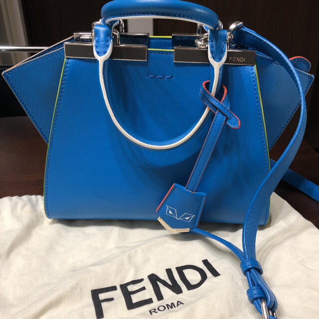 FENDI(フェンディ)のフェンディ　FENDI ミニ　トロワジュール　正規品 レディースのバッグ(ハンドバッグ)の商品写真