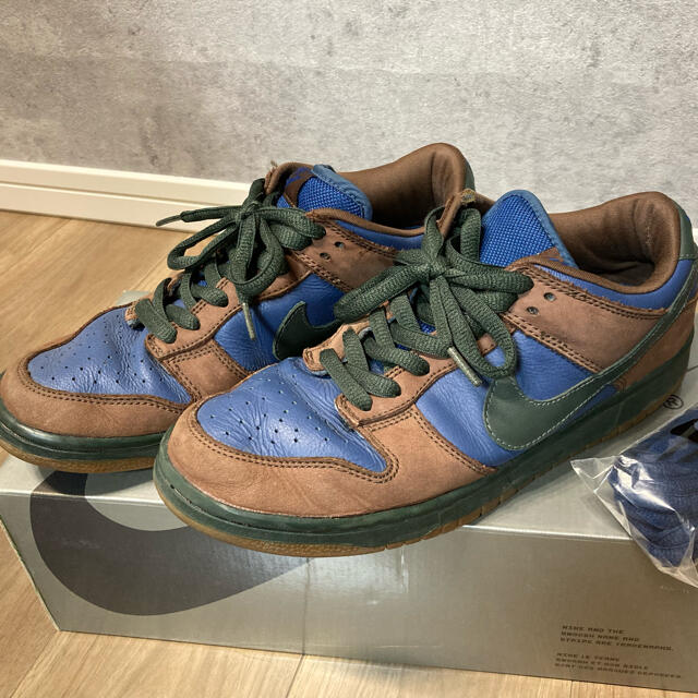 NIKE(ナイキ)のNIKE dunk low pro sb barf メンズの靴/シューズ(スニーカー)の商品写真