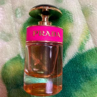 プラダ(PRADA)のプラダの香水　キャンディ30ml(香水(女性用))