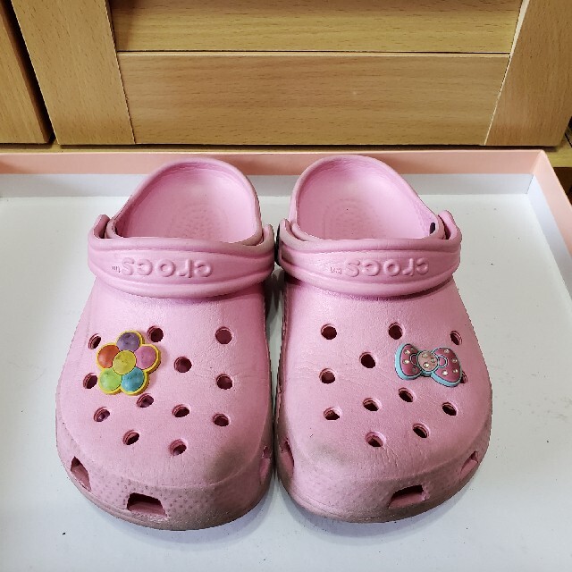 crocs - クロックス サンダル 17センチ (ピンク)の通販 by あじさい