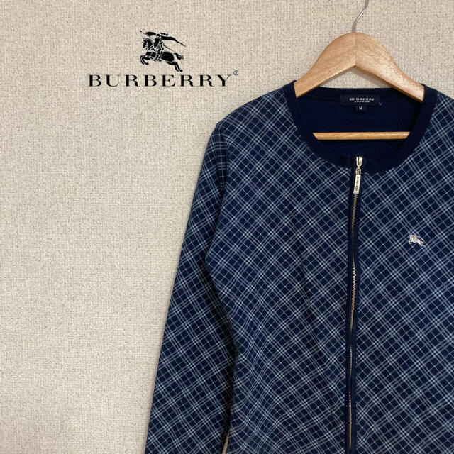 BURBERRY(バーバリー)のバーバリー　ロンドン　カーディガン　長袖　チェック　青　ブルー　ジップアップ　M レディースのトップス(パーカー)の商品写真