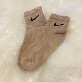 ナイキ(NIKE)のOUTLET②！NIKE 色むらあり　モカ Mサイズ(ソックス)