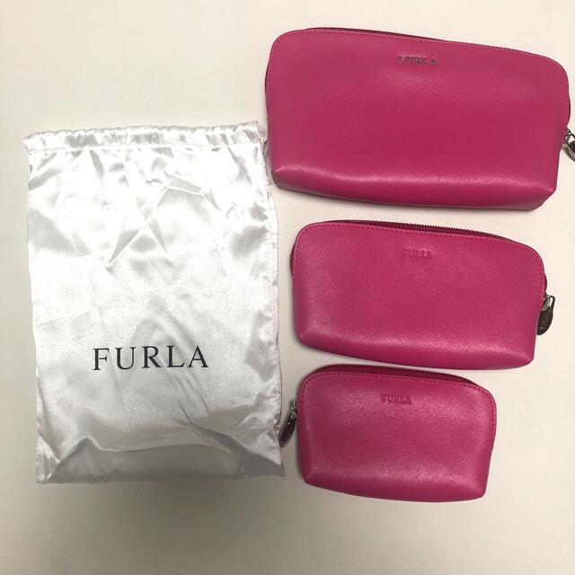 Furla - 新品未使用！FURLAポーチ3点セットの通販 by ruru's shop ...