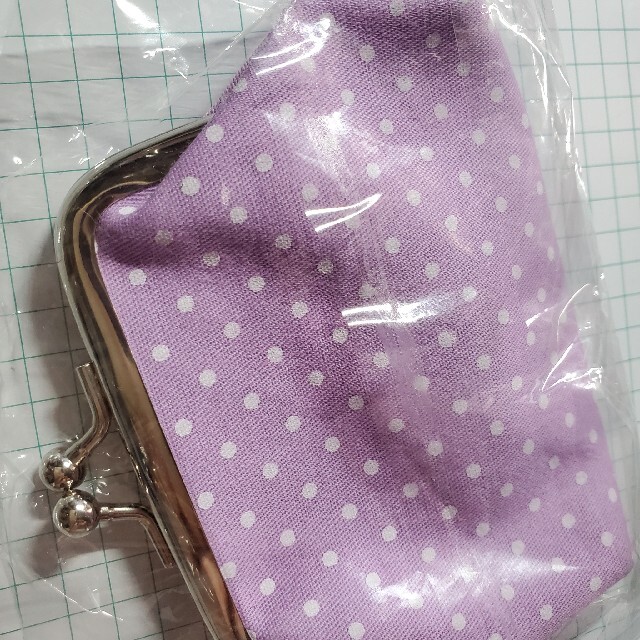 がま口　White polka dots in thin purple レディースのファッション小物(財布)の商品写真