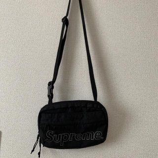 supreme  ショルダーバッグ　黒(ショルダーバッグ)