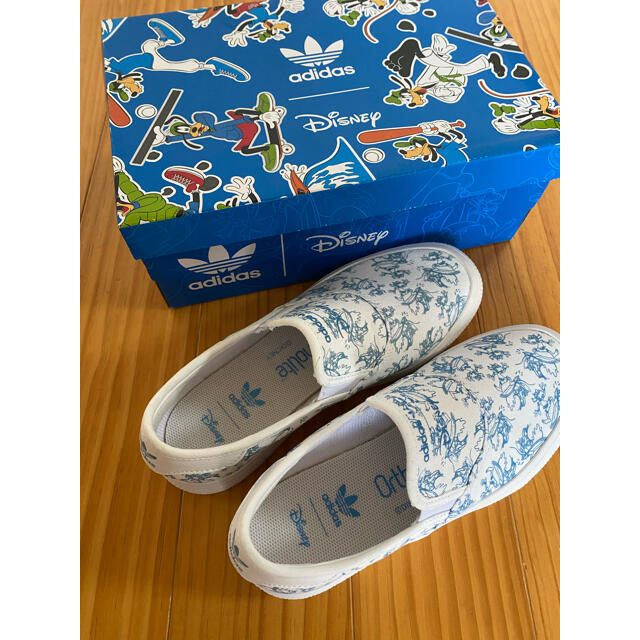 adidas×Disney アディダスディズニー　靴　スリッポン　24cm新品