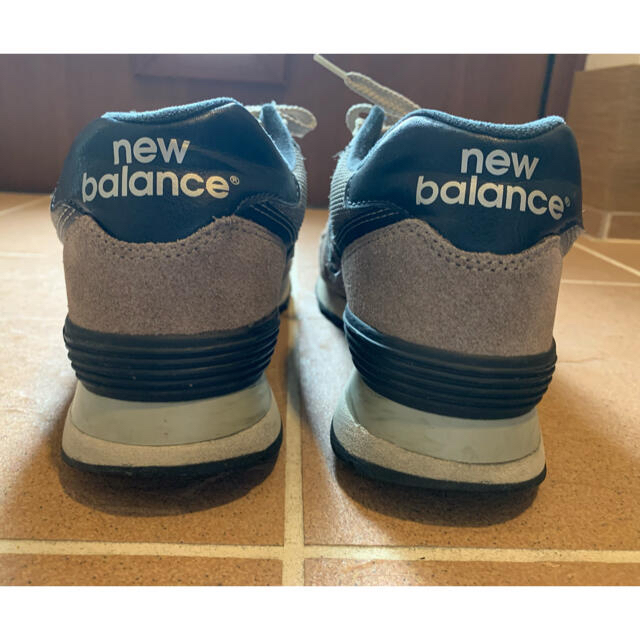 New Balance(ニューバランス)のシェリーメイ様専用　New Balance　スニーカー　ダークグレー　574 メンズの靴/シューズ(スニーカー)の商品写真