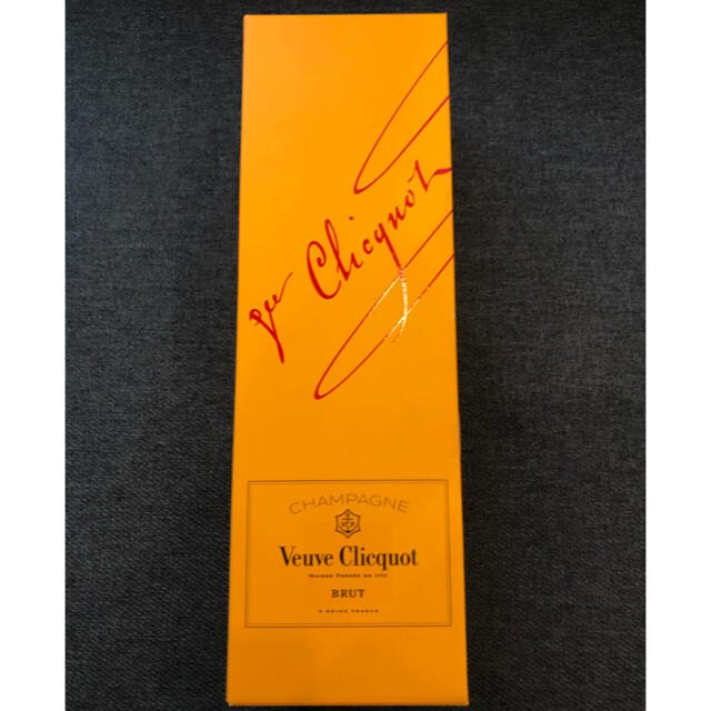 【未開封】VEUVE CLICQUOT 750ml