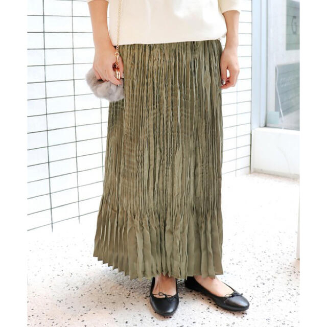 IENA(イエナ)の美品◆ SLOBE IENA プリーツロングスカート 緑 レディースのスカート(ロングスカート)の商品写真