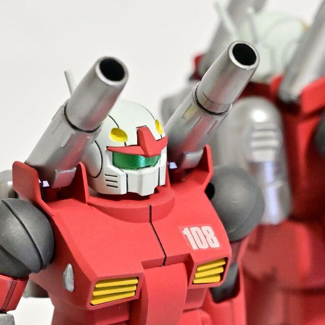 完成品 HGUC 1/144 ガンダム、ガンキャノン×２ 全塗装品 3体セット エンタメ/ホビーのおもちゃ/ぬいぐるみ(模型/プラモデル)の商品写真