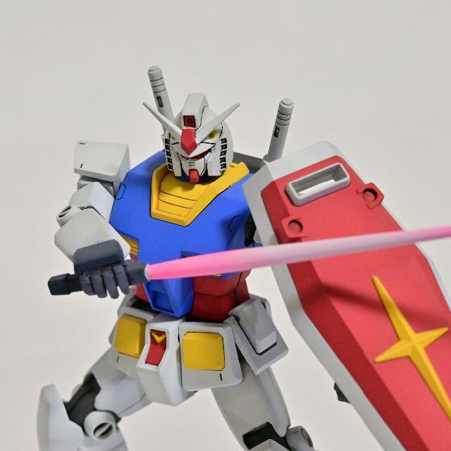 完成品 HGUC 1/144 ガンダム、ガンキャノン×２ 全塗装品 3体セット エンタメ/ホビーのおもちゃ/ぬいぐるみ(模型/プラモデル)の商品写真