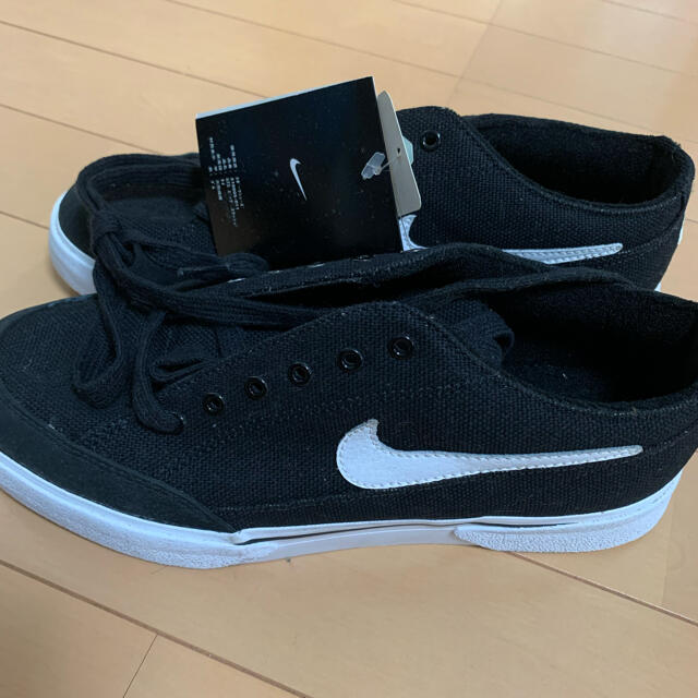 NIKE  スポーシューズ　ビッグスウィッシュ　26CM