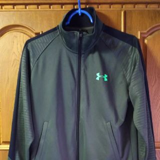 アンダーアーマー(UNDER ARMOUR) ジャージ（グリーン・カーキ/緑色系