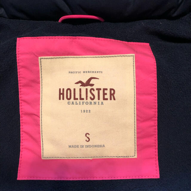 Hollister(ホリスター)のホリスター　ダウンベスト レディースのジャケット/アウター(ダウンベスト)の商品写真