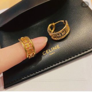 celine - セリーヌ ピアス マイヨン トリオンフ マルチフープの通販 by