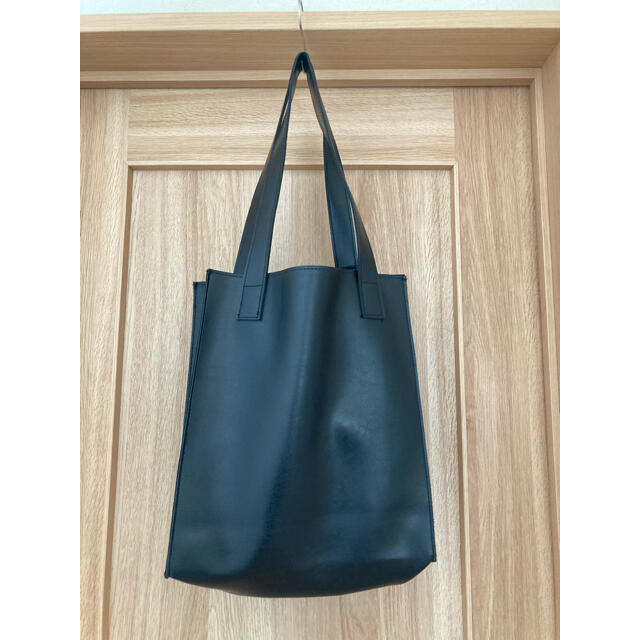 KBF(ケービーエフ)の《中古》KBF Square Tote Bag  スクエアトートバッグ　ムック レディースのバッグ(トートバッグ)の商品写真