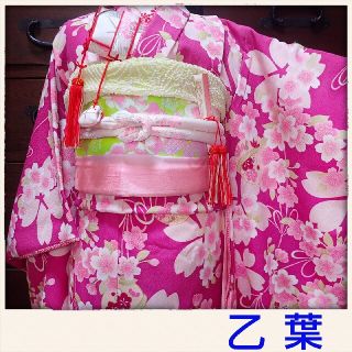 七歳　乙葉紫桜　お着物・帯(和服/着物)