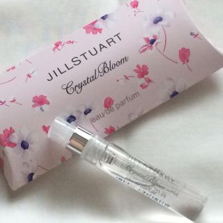 ジルスチュアート(JILLSTUART)のジルスチュアート クリスタルブルーム オードパルファン (サンプル/トライアルキット)