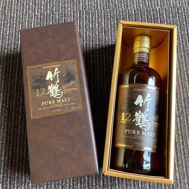 竹鶴12年 ピュアモルト 700ml 大流行中！ www.gold-and-wood.com