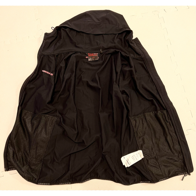 MAMMUT SOFtech Granite hooded Jacket 黒 MAMMUT SOFtech Granite hooded Jacket 黒